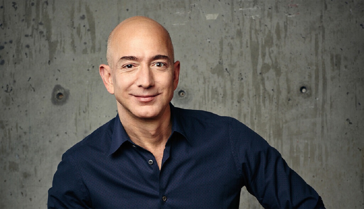 Jeff Bezos apunta por la transmisión de deportes: llevar la Serie A y la Fórmula 1 a Prime Video