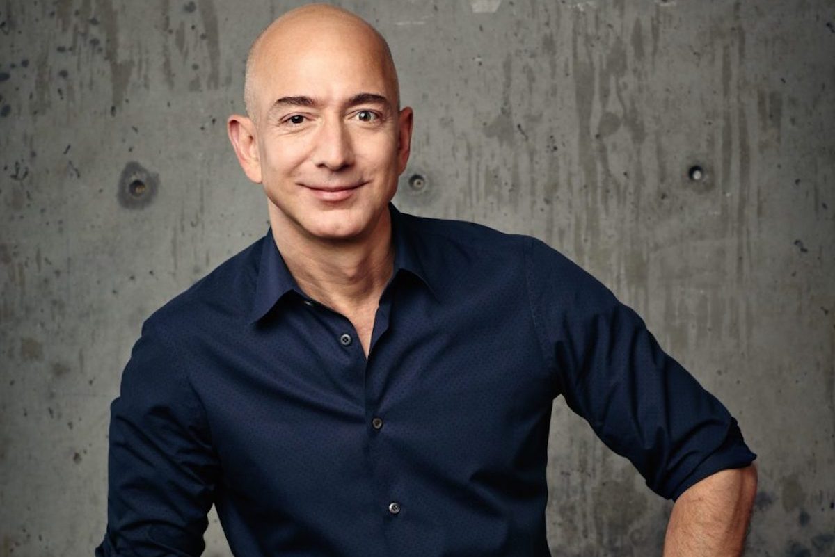 Jeff Bezos respalda a Biden al aumentar impuestos a corporaciones