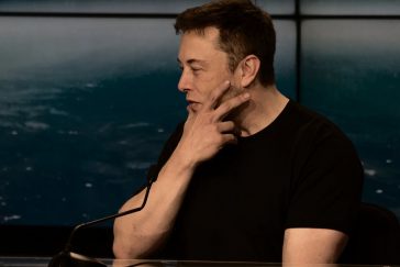 Elon Musk 100 millones de dolares