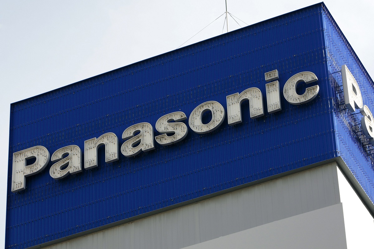Fin de Panasonic y Tesla: la japonesa vende parte de su participación