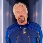 Richard Branson el primer multimillonario en el espacio a bordo de su cohete