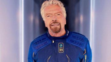 Richard Branson el primer multimillonario en el espacio a bordo de su cohete