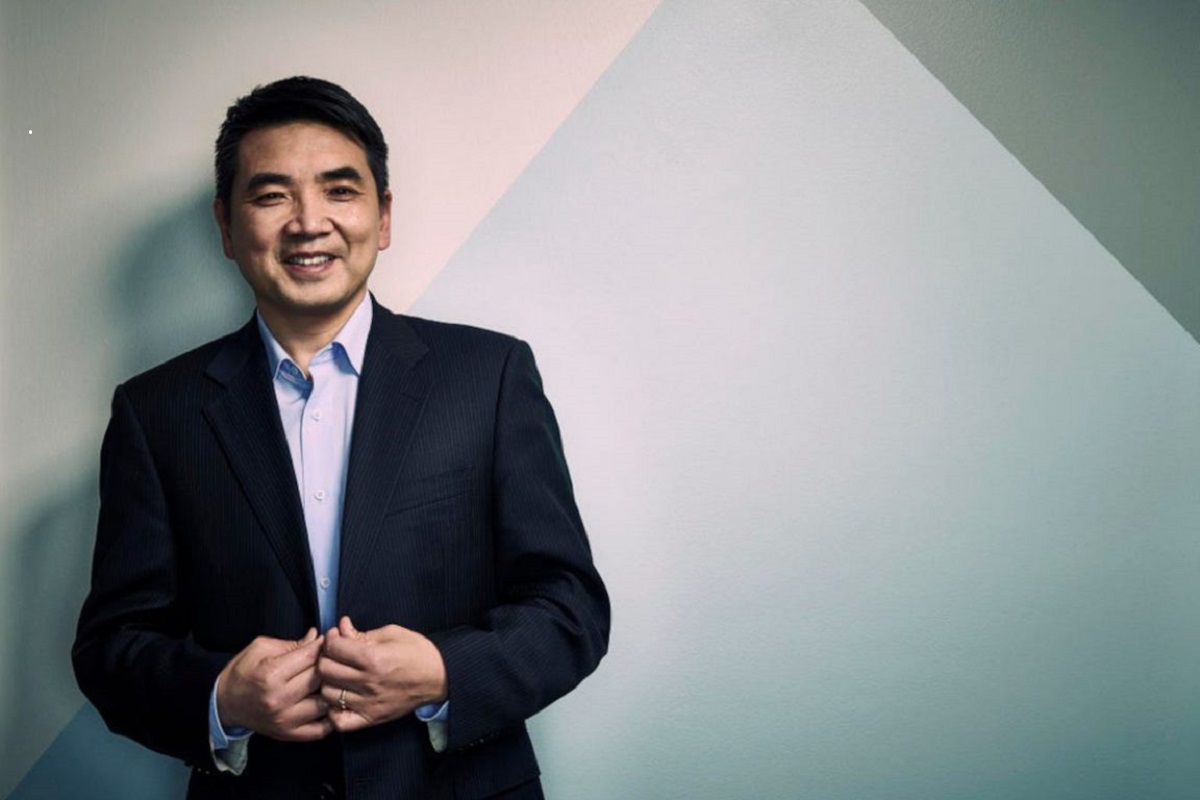 Eric Yuan, director general de Zoom, está trabajando en el «futuro de la oficina híbrida»