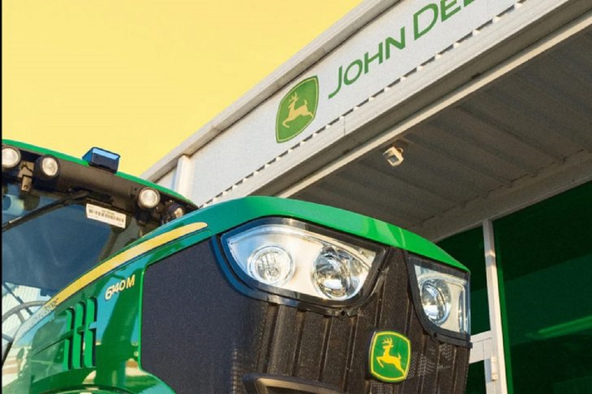 John Deere, aumento de beneficios y descontento de los trabajadores