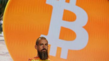 'El bitcoin sustituirá al dólar', la profecía de Jack Dorsey