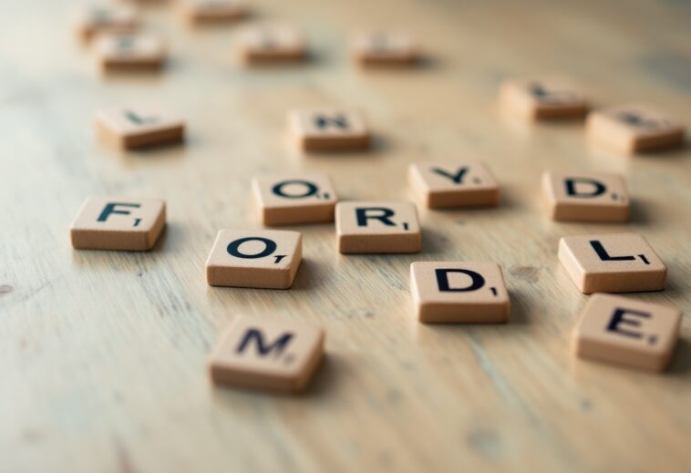 Giocatore che utilizza strategie nel gioco Strands
