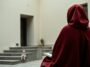 the testaments la secuela de the handmaids tale que explora a una generacion criada en gilead 1772725904